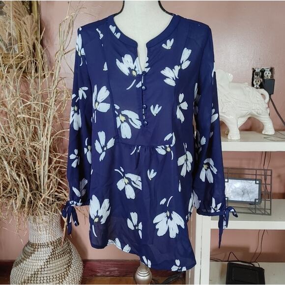 Liz Claiborne Size Medium M Rayon Blue White Polka Dot Blouse Top Sleeveless - Picture 1 of 14